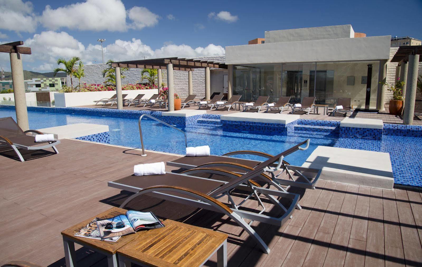 Sunsol Unik Luxury Hotel Porlamar Eksteriør billede